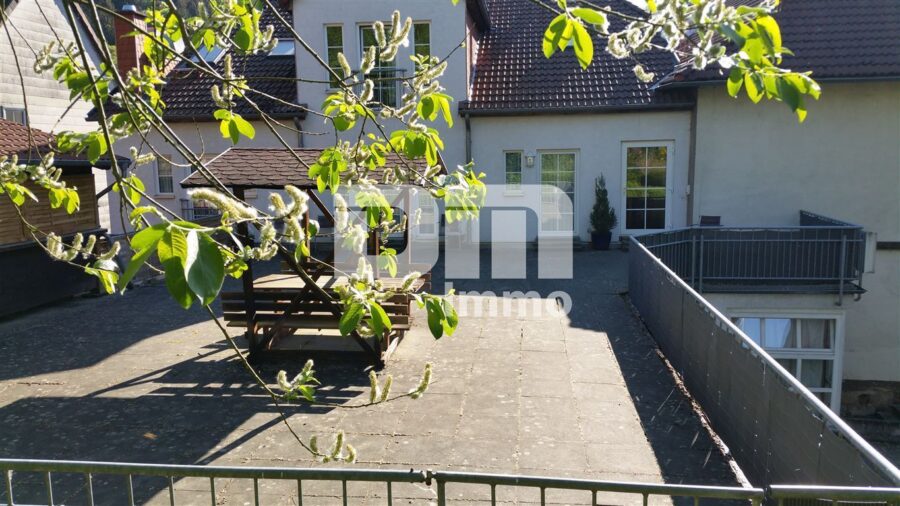 Opulente Gästehausanlage mit 13 Zimmern,2 Sälen,Gastronomiebetrieb + Betreiberwohnung - OG Gebäudeteil 3 Dachterrasse